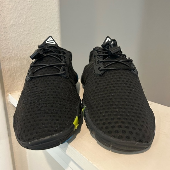 Simari Mens Sz 8 Womens Sz 10 Black Slip On Water Shoes Swim Diving Surf EU 41 - Picture 9 of 10